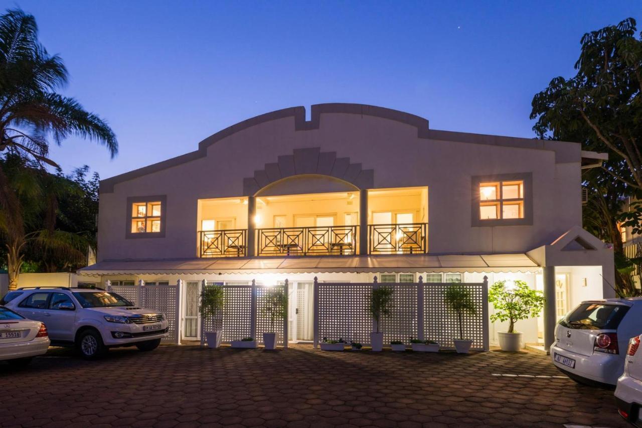 ダーバン Flamingo Rocks Bed & Breakfast エクステリア 写真