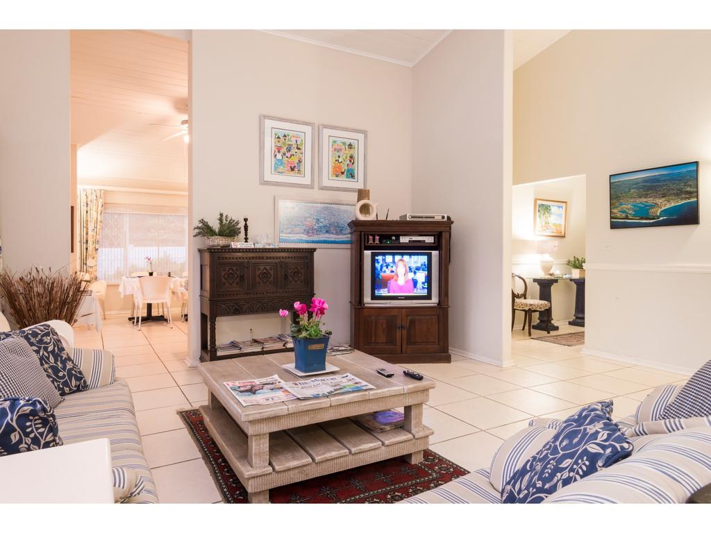ダーバン Flamingo Rocks Bed & Breakfast エクステリア 写真