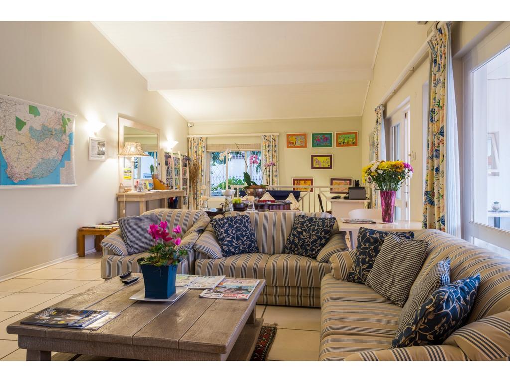 ダーバン Flamingo Rocks Bed & Breakfast エクステリア 写真