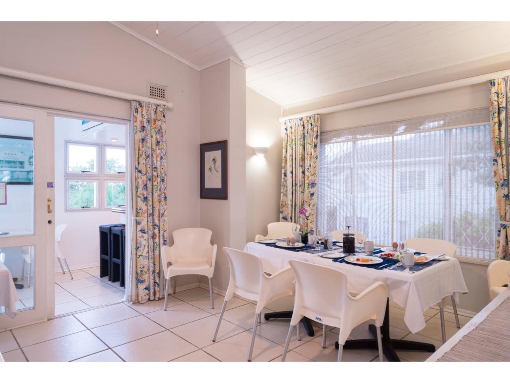 ダーバン Flamingo Rocks Bed & Breakfast エクステリア 写真