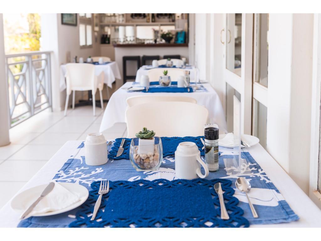 ダーバン Flamingo Rocks Bed & Breakfast エクステリア 写真